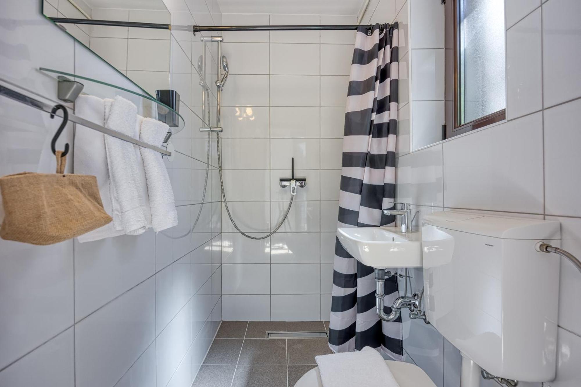 Guest House Jolanda Медулин Экстерьер фото
