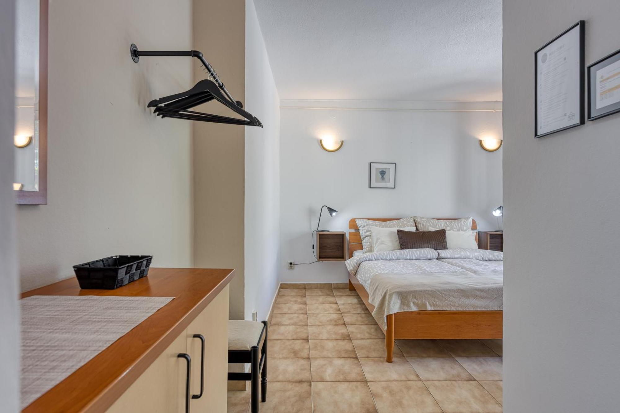 Guest House Jolanda Медулин Экстерьер фото